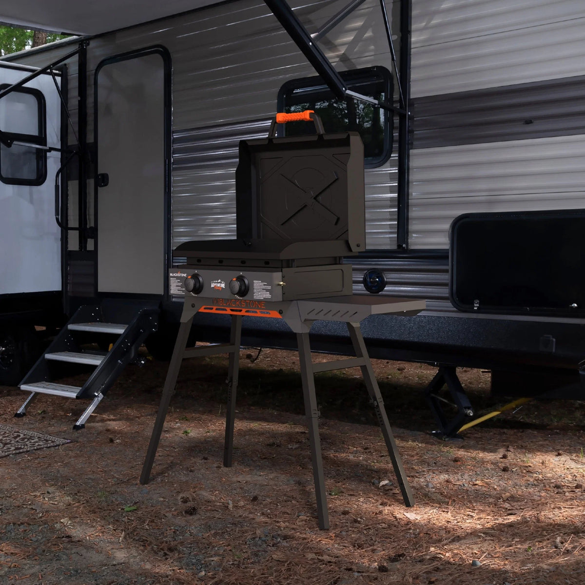 Adventure Ready 22” Griddle with Hood and Stand